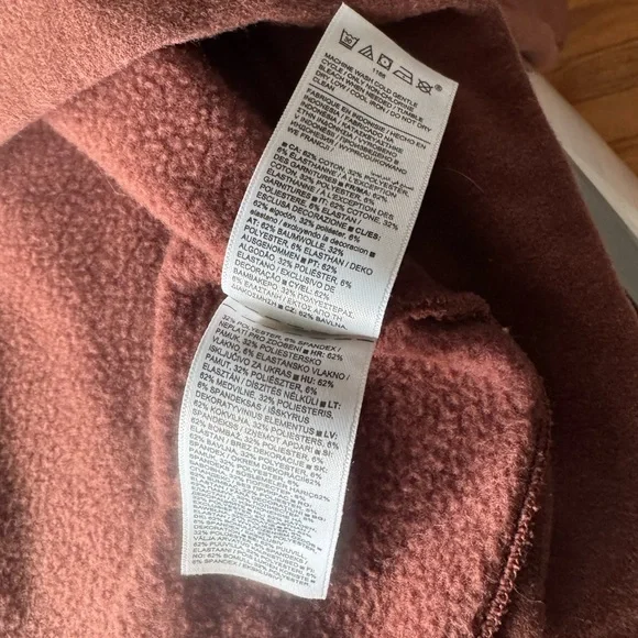 Athleta Women's Brown Cropped Sweater - Picture 5 of 6